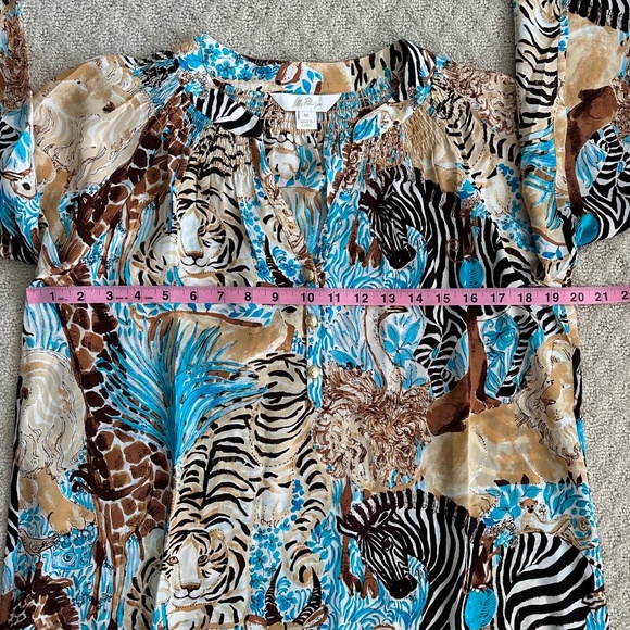 Lilly Pulitzer Elsa 100% Silk Blouse Lilly's Zoo Print M Smocked Timeless NWOT - Picture 16 of 16